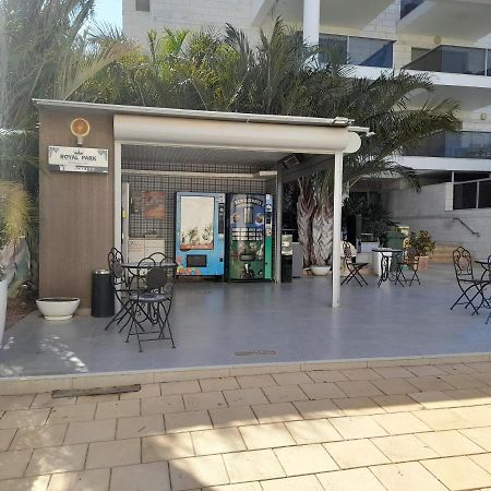 Royal Park Eilat公寓 外观 照片